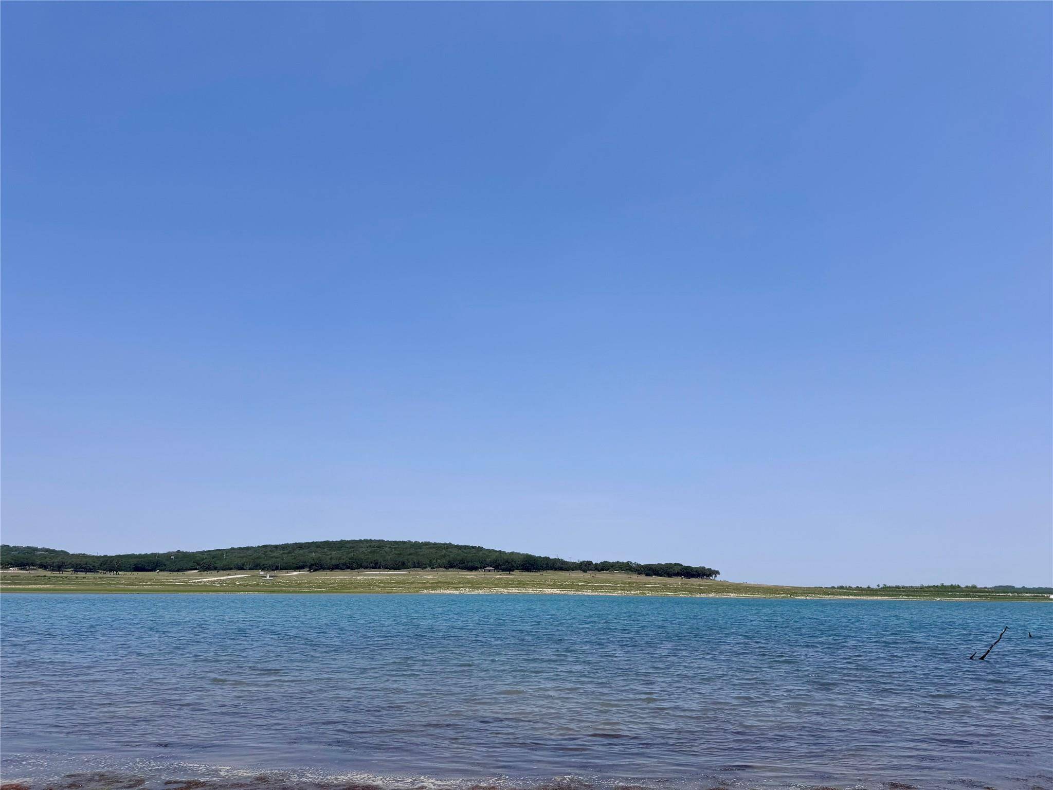 1025 Blue Water DR, Canyon Lake, TX 78133
