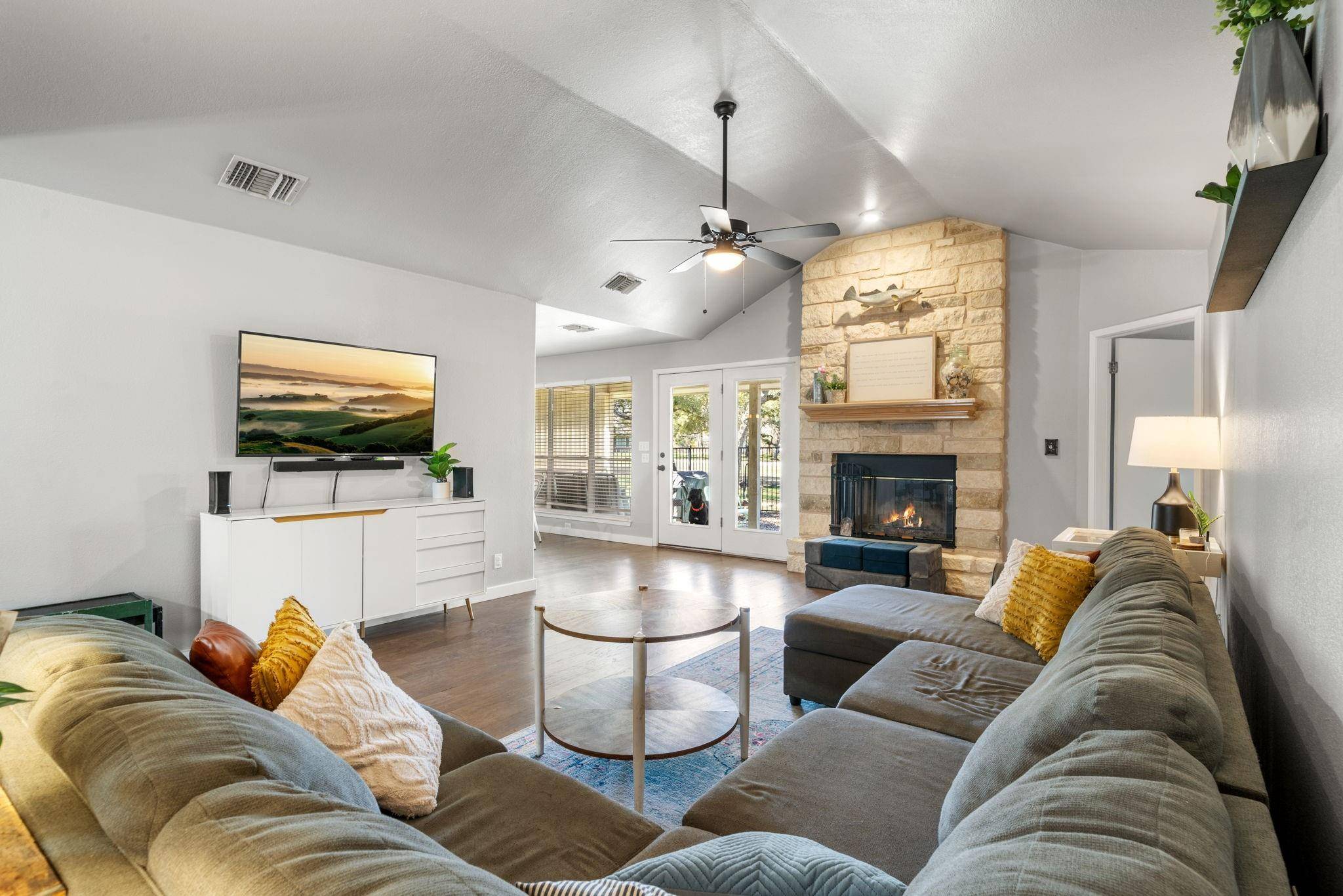Wimberley, TX 78676,21 Par View DR