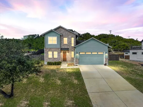 712 Newport DR,  Spicewood,  TX 78669