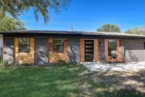 6412 S Meadows BLVD,  Austin,  TX 78745
