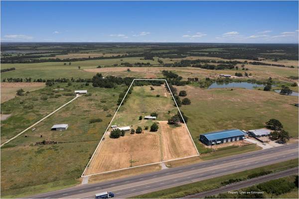 8398 W Us Highway 79 HWY, Thorndale, TX 76577