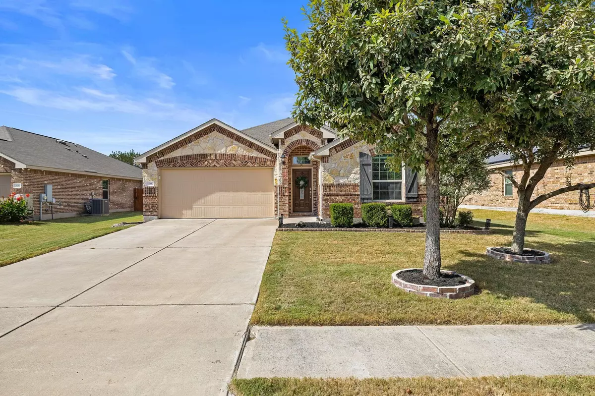 Hutto, TX 78634,108 Hendelson LN