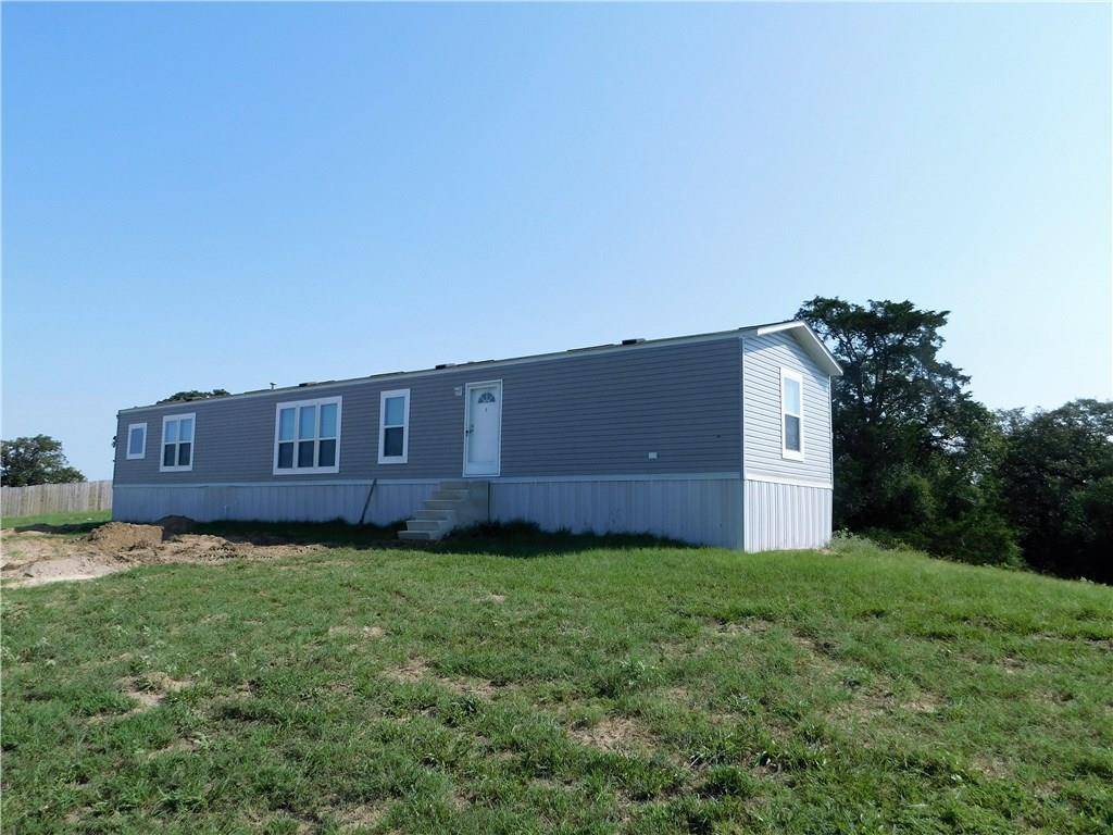 Mcdade, TX 78650,702 Paint Creek #B RD