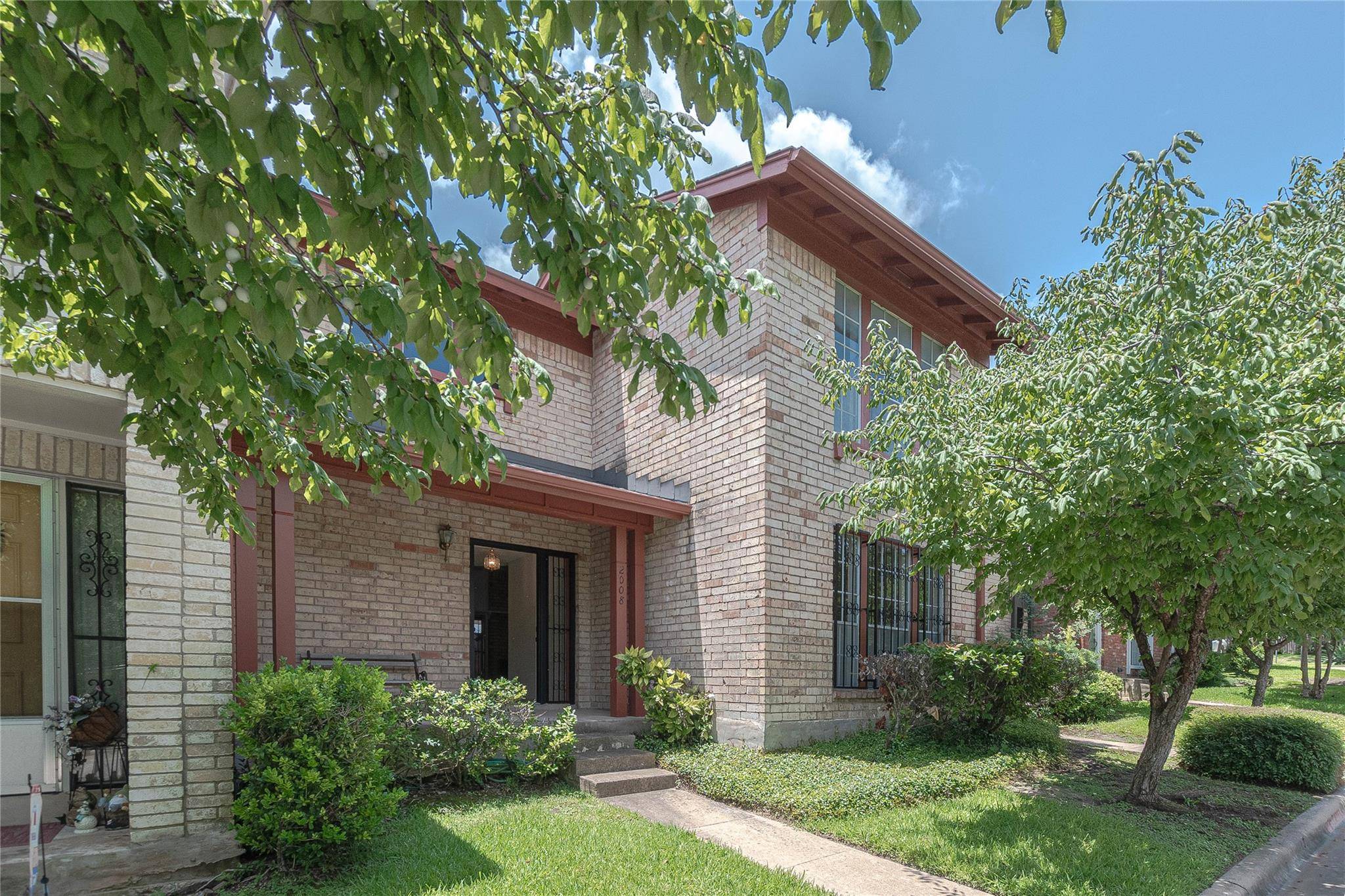 2008 Sandberg DR, Austin, TX 78752