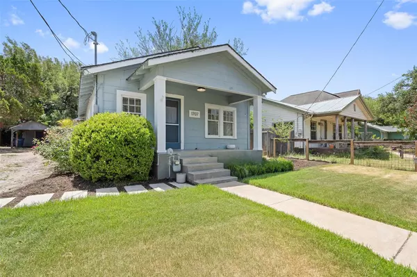 1707 S 5th ST,  Austin,  TX 78704