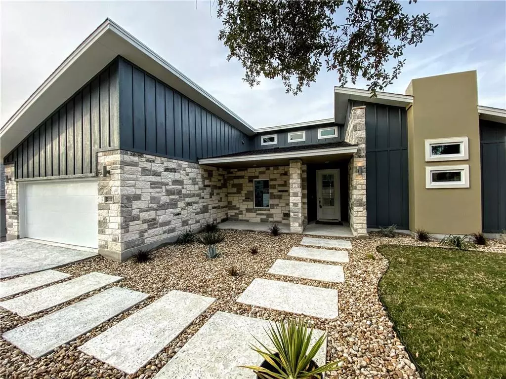 Lago Vista, TX 78645,21827 Ticonderoga Ave