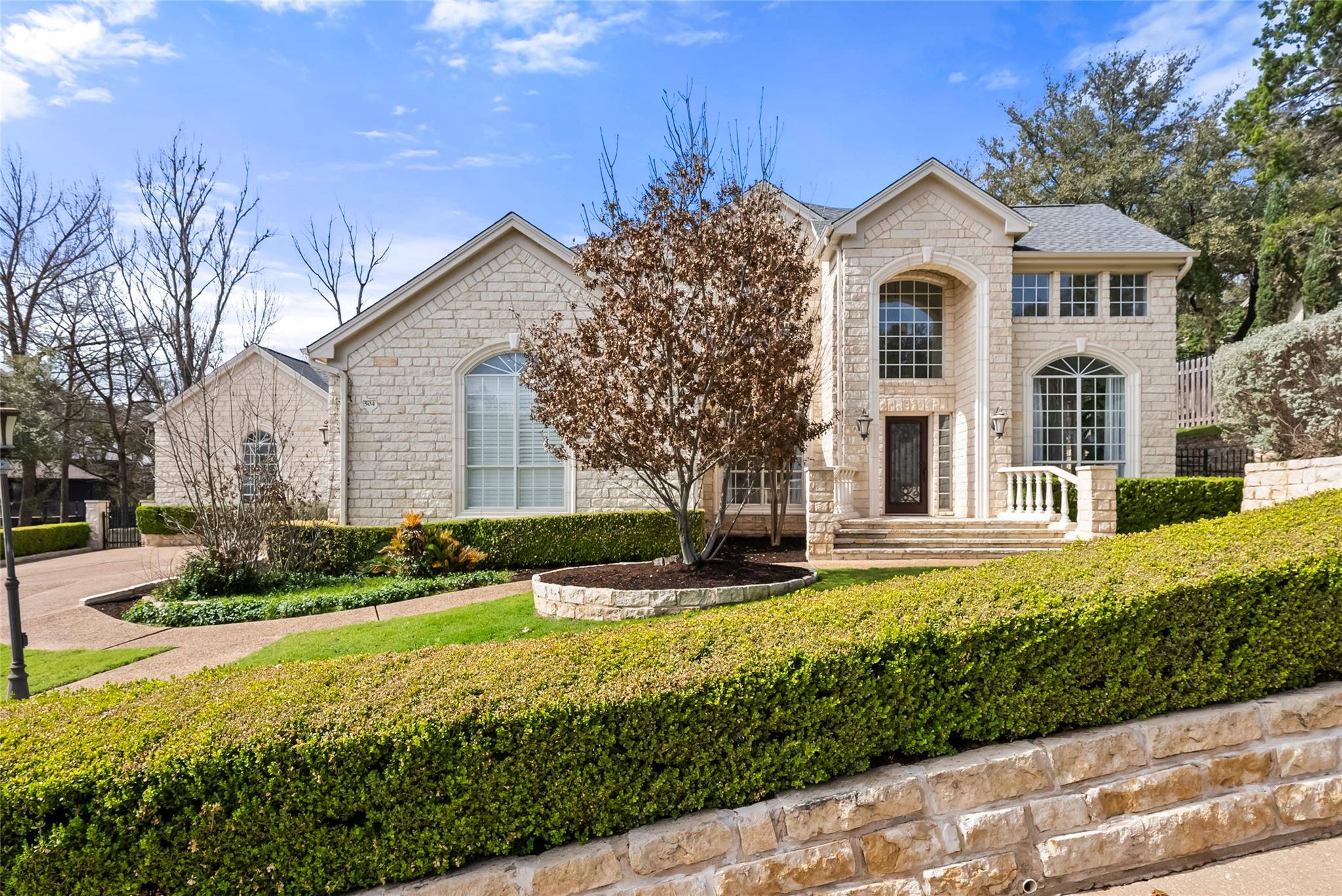 Lakeway, TX 78734,504 Duck Lake DR