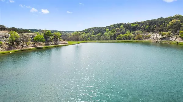 257 Pikes Peak RD, Kerrville, TX 78028