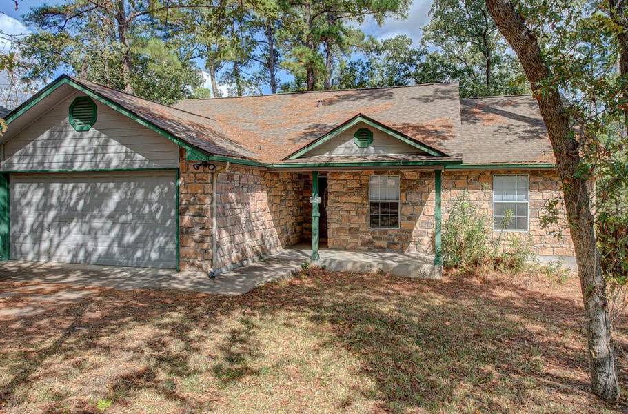 112 Kaena LN, Bastrop, TX 78602