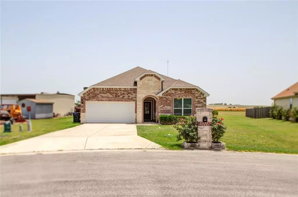 Thrall, TX 76578,105 Madison LN