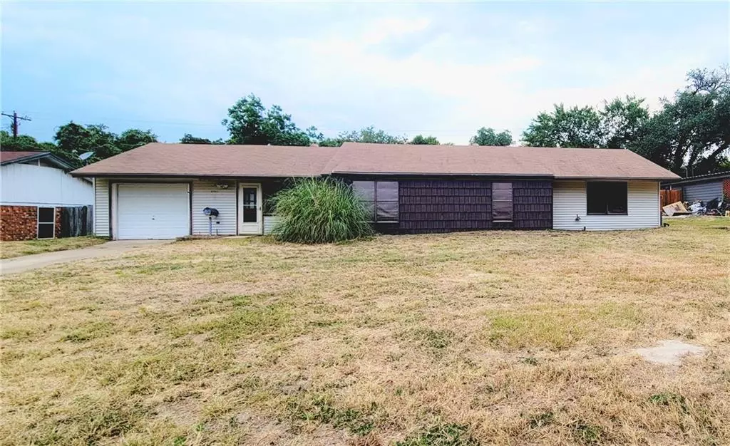 Rockdale, TX 76567,2110 Murray Ave