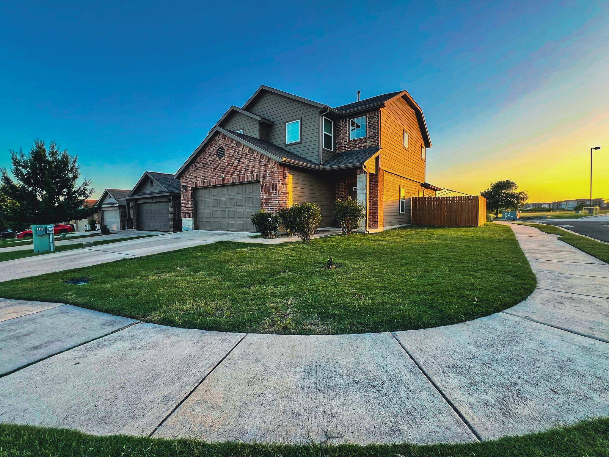 104 Blair CT, San Marcos, TX 78666