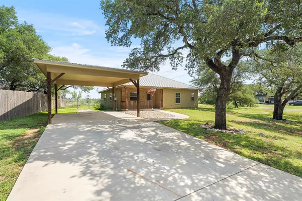 Horseshoe Bay, TX 78657,300 Knights ROW