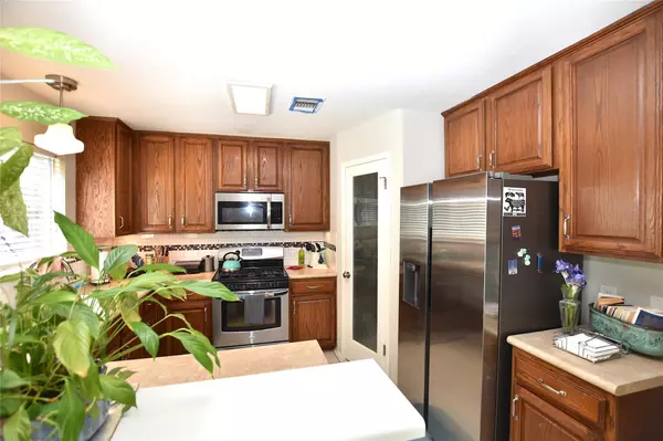 Austin, TX 78728,2107 Fuzz Fairway