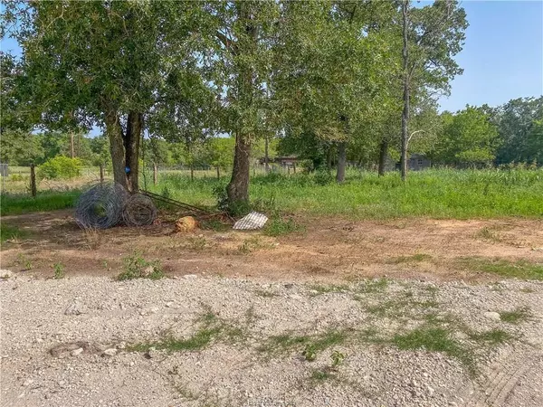 1366 Highway 36 S, Caldwell, TX 77836