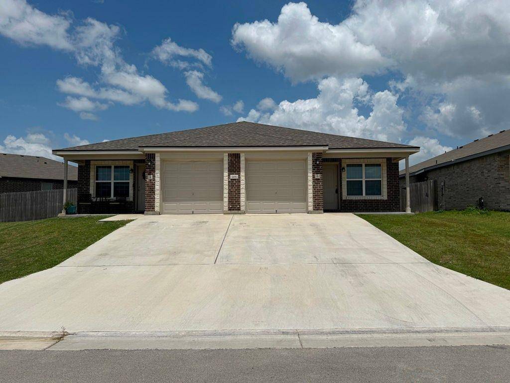 Temple, TX 76501,205 Dolphin DR #B