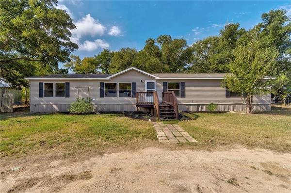 1251 Hidden Oak RD,  Dale,  TX 78616