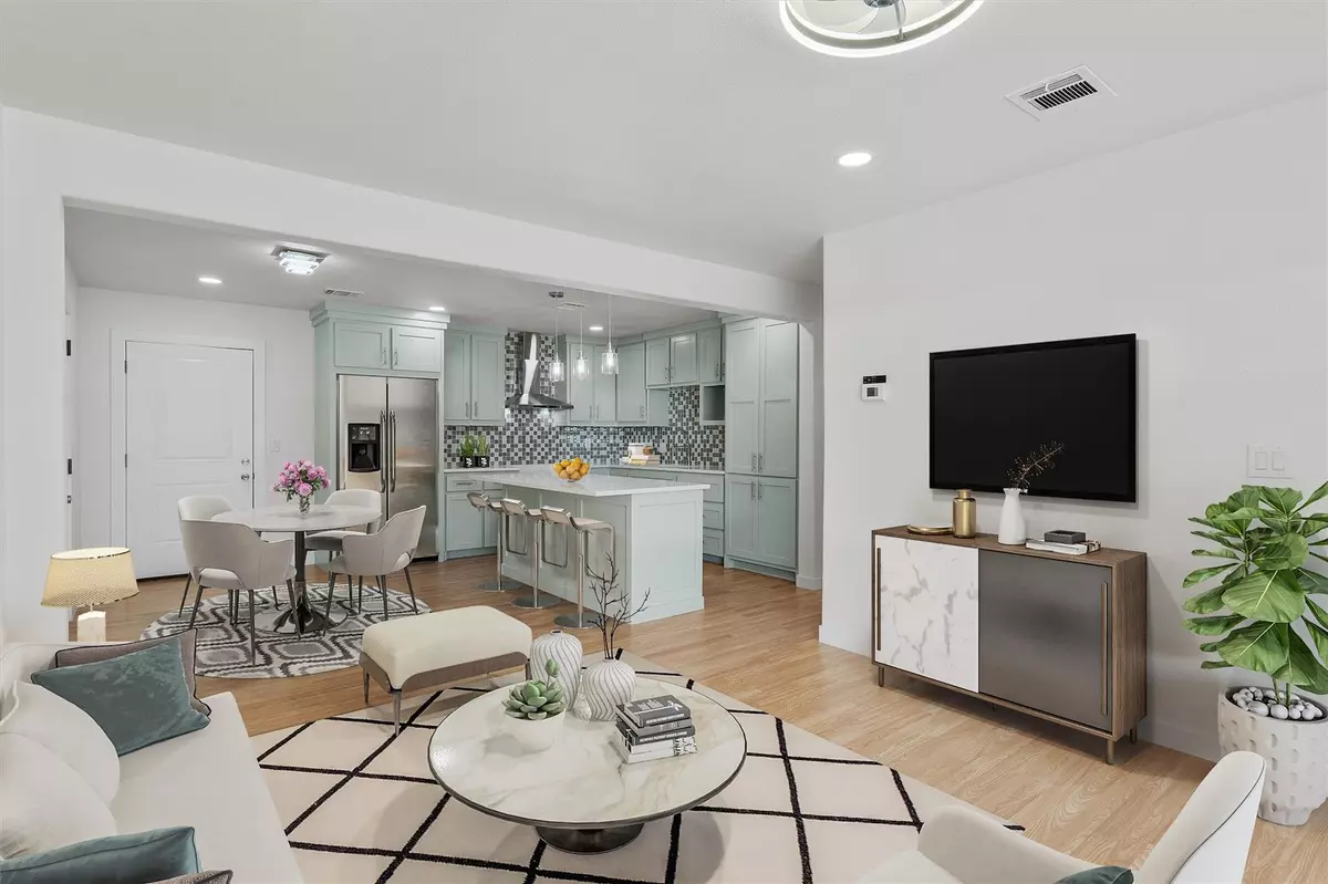 Luling, TX 78648,115 Sycamore ST