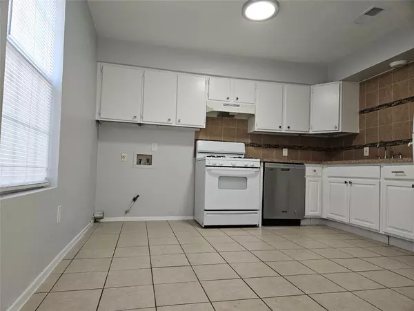 Manor, TX 78653,107 E Boyce ST #A