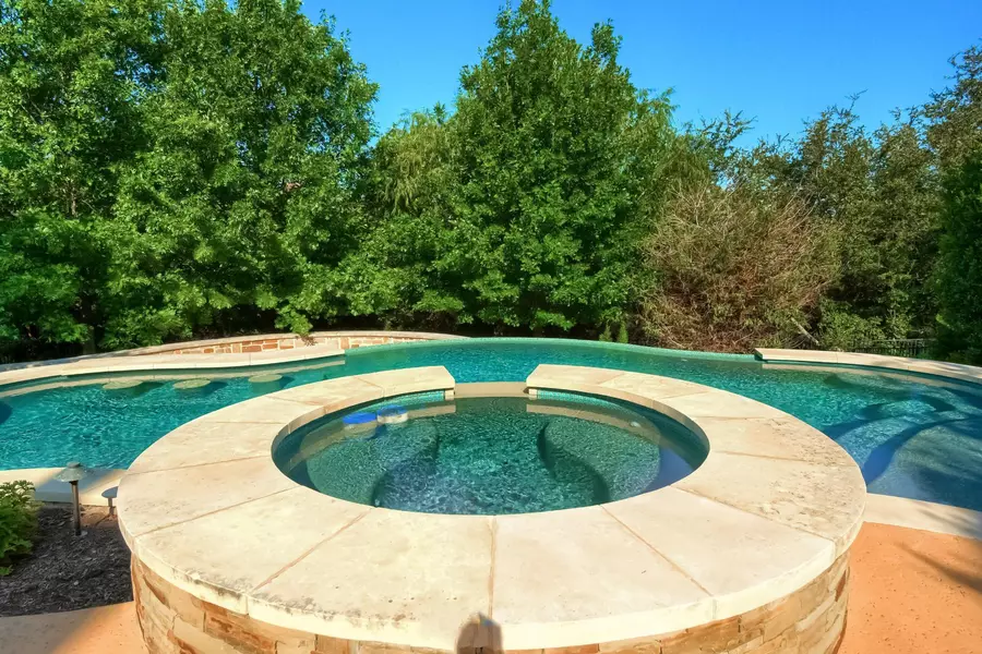 130 Lakota PASS, Austin, TX 78738