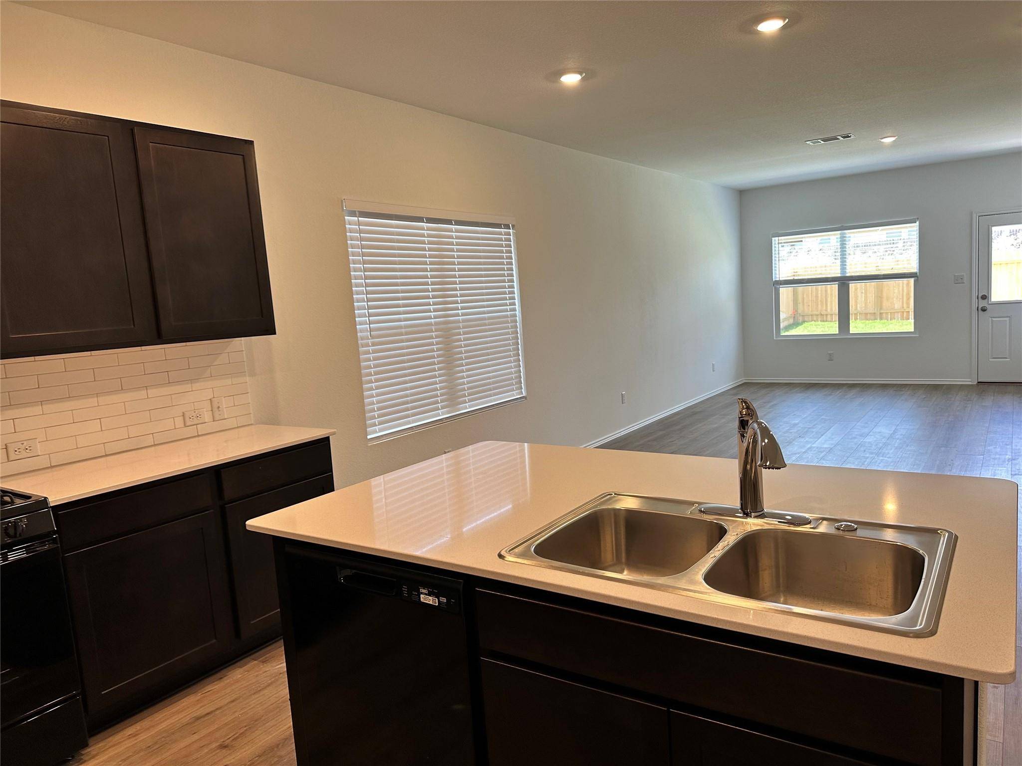 Hutto, TX 78634,110 Montego ST