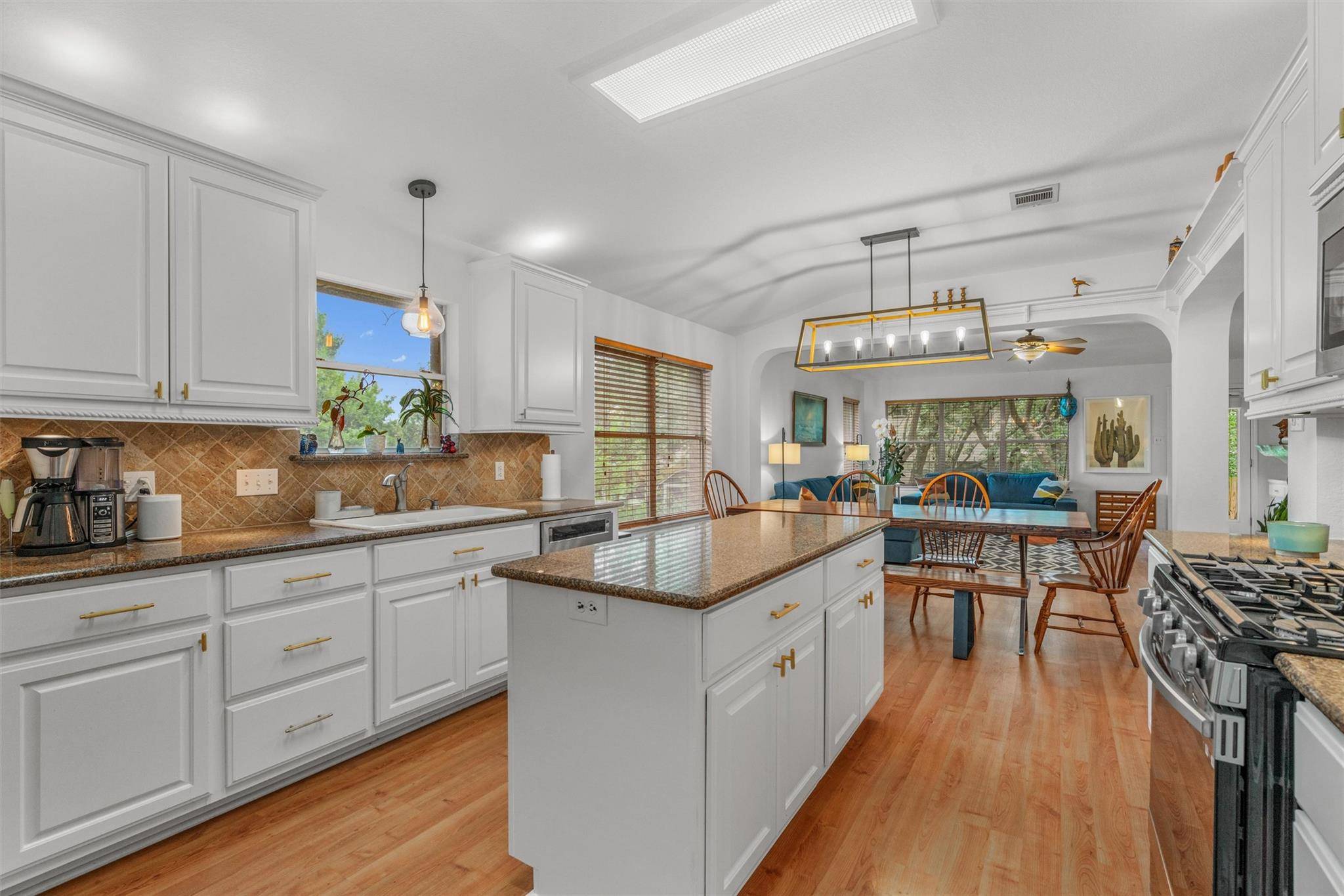 Cedar Park, TX 78613,1218 Highland DR