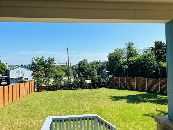 Jonestown, TX 78645,18322 Lake Oaks DR