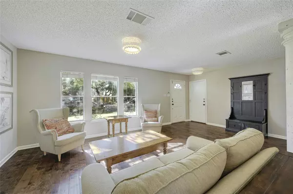 Cedar Park, TX 78613,2011 Rachel. RDG