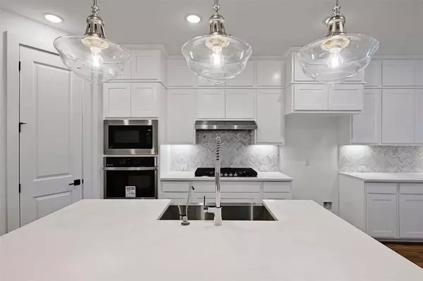 Liberty Hill, TX 78642,118 Dycus BND