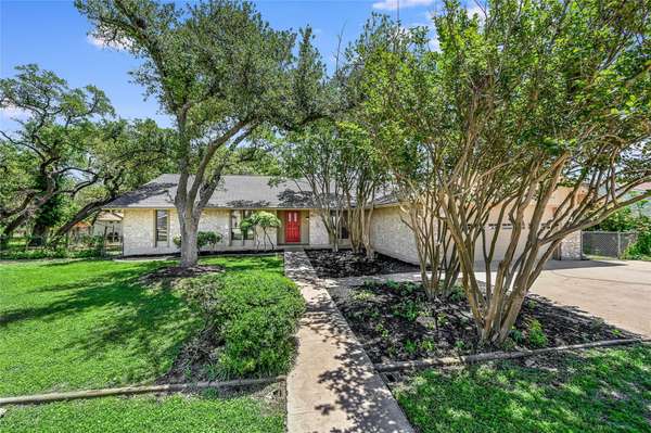 302 Hernandos LOOP, Leander, TX 78641