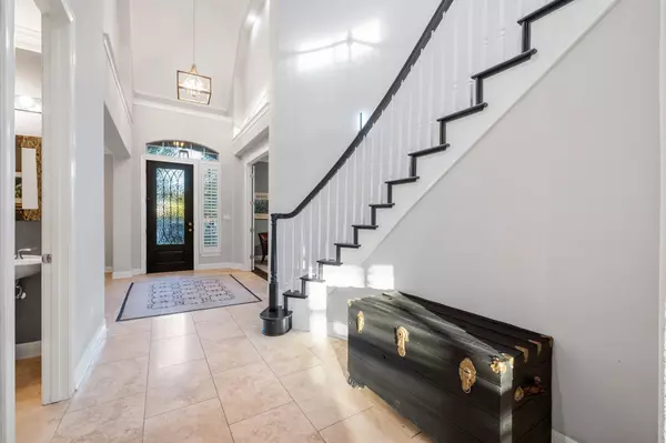 Austin, TX 78732,12013 Palisades PKWY