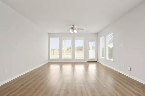 Liberty Hill, TX 78642,209 Banyon DR