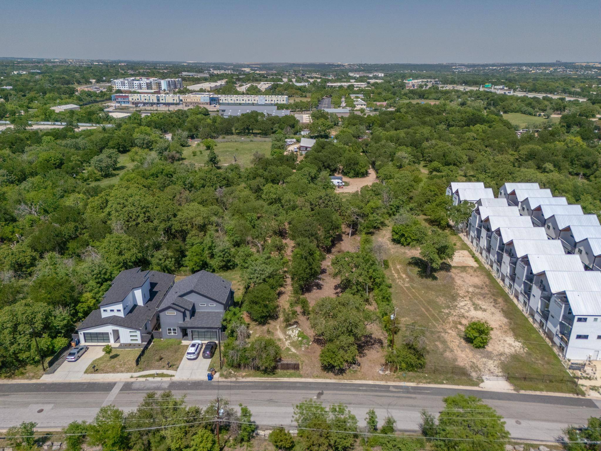 Austin, TX 78721,5820 Harold CT