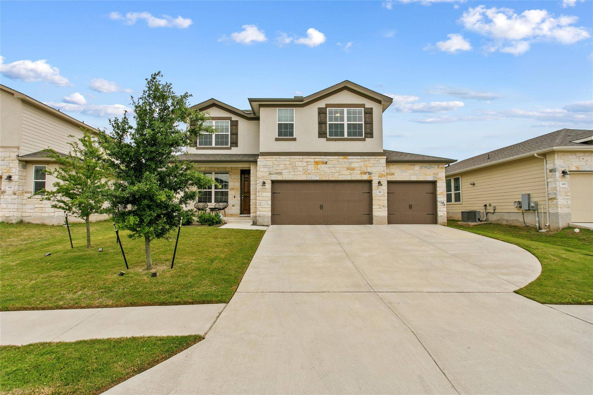 355 Victoria Peak LOOP, Dripping Springs, TX 78620