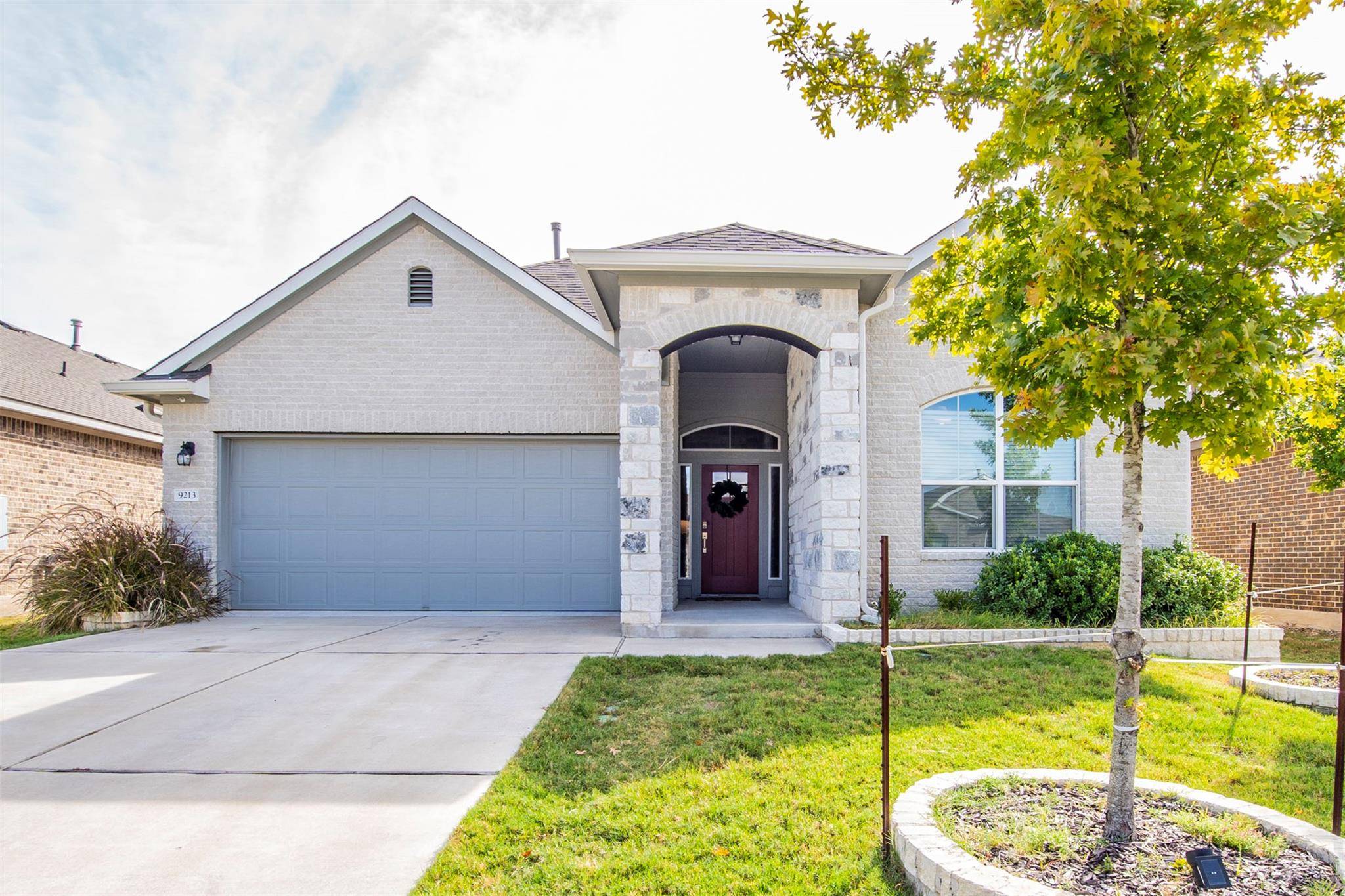 9213 Margaret Jewel LN, Austin, TX 78748