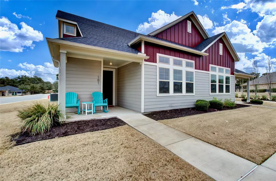 321 Dancing Oak LN #101, San Marcos, TX 78666
