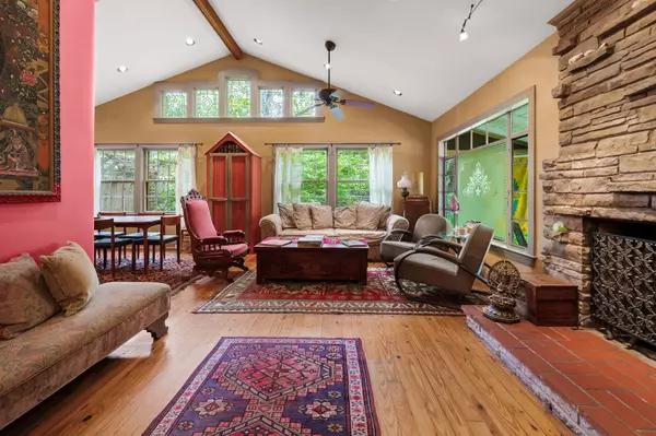 Austin, TX 78704,221 Park LN