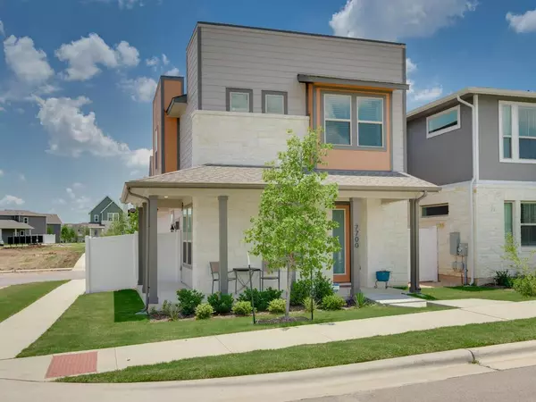 Austin, TX 78744,7700 Dylan DR #26