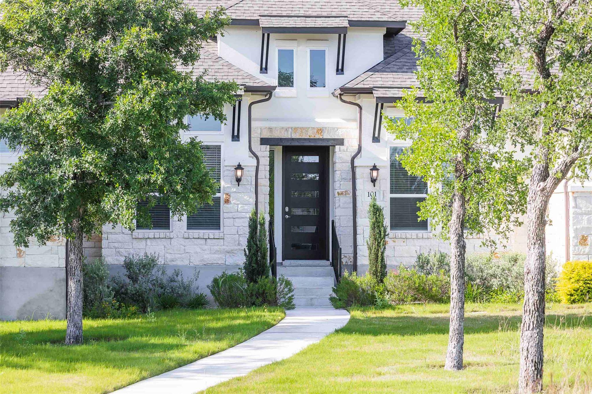 Spicewood, TX 78669,101 Woodstock CIR