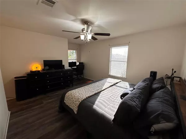 Buda, TX 78610,484 Moonwalker TRL