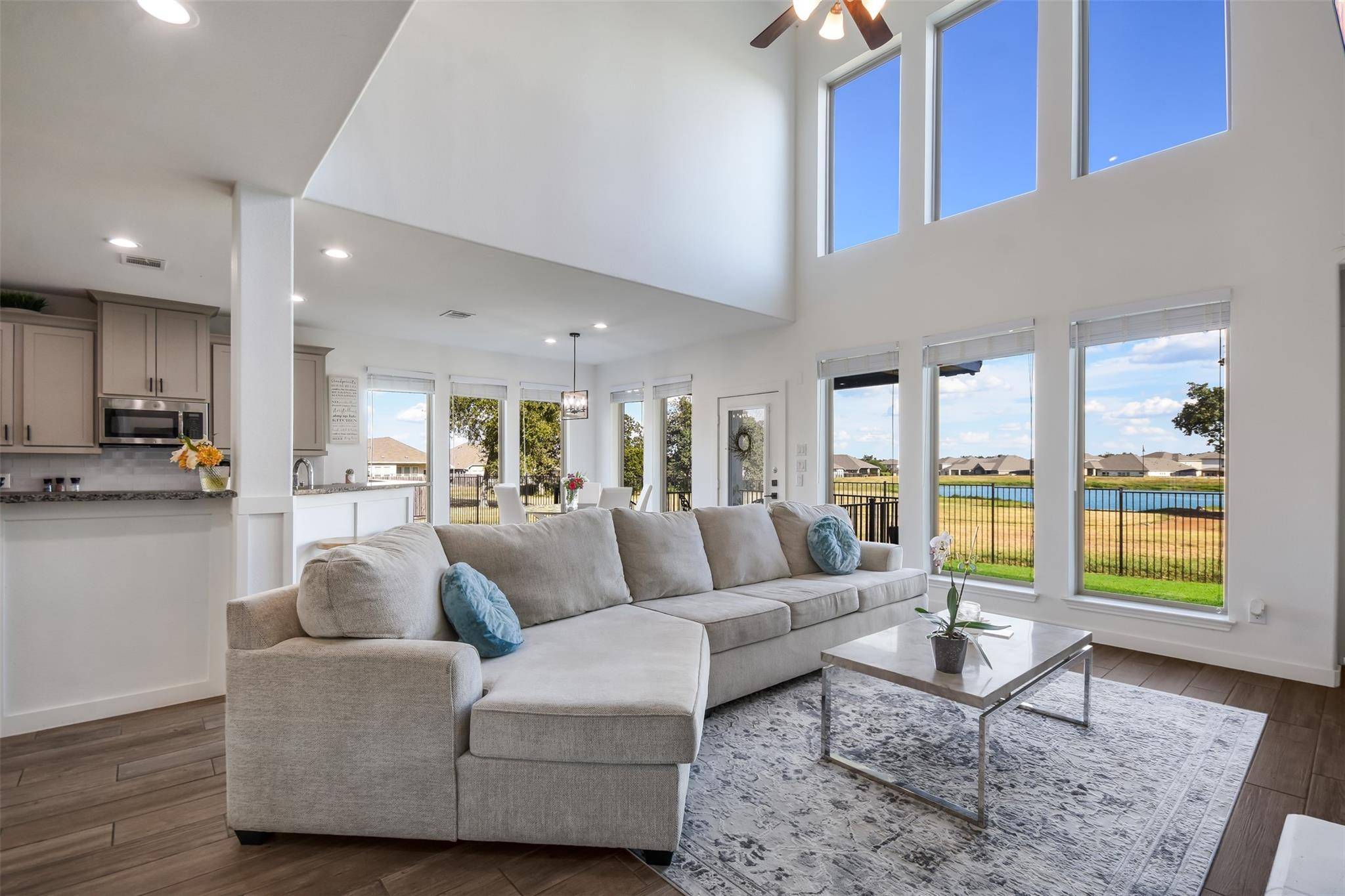 113 Cascia CIR, Liberty Hill, TX 78642
