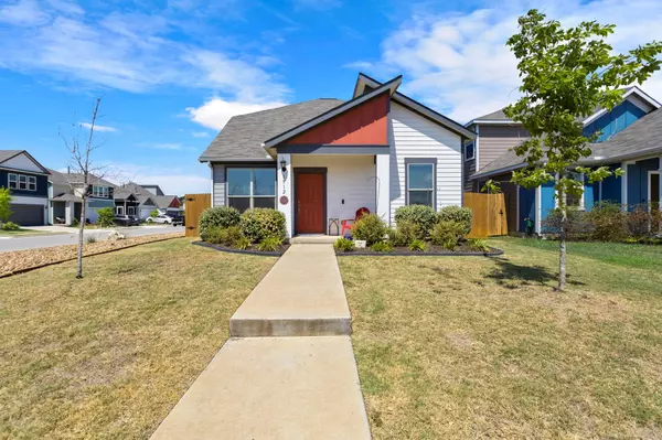 1912 Los Olivios WAY, Austin, TX 78725