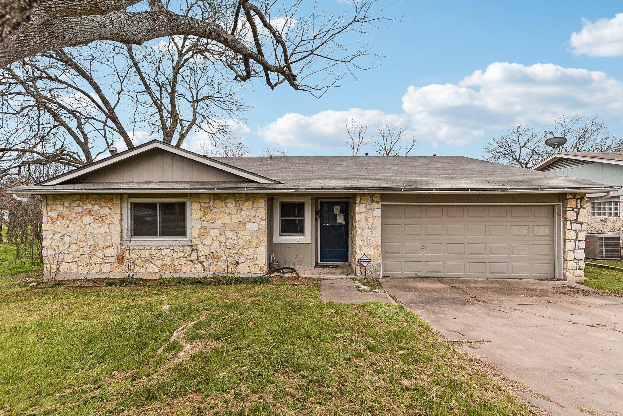 8115 Seminary Ridge DR,  Austin,  TX 78745
