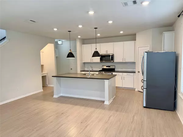 Dripping Springs, TX 78620,162 Diamond Point DR