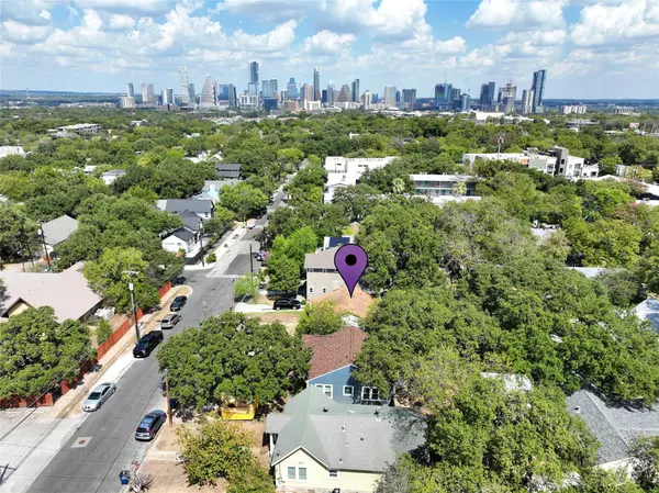2107 Wilson ST,  Austin,  TX 78704