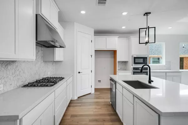 Kyle, TX 78640,127 Pigeon River RD