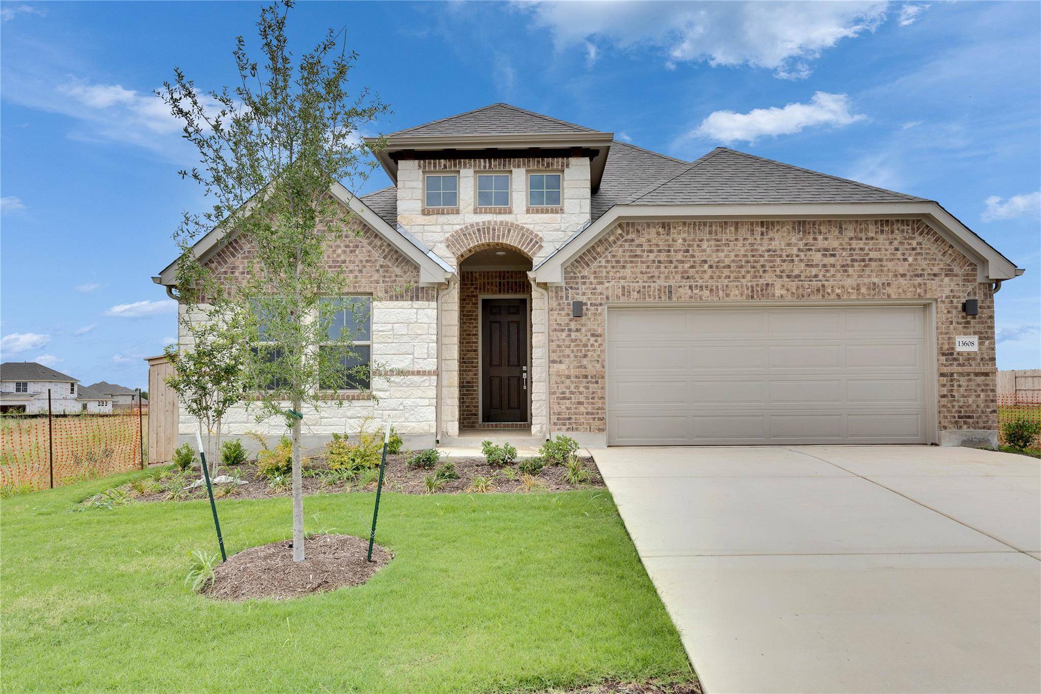 13608 Endless Narrow LN, Elgin, TX 78621