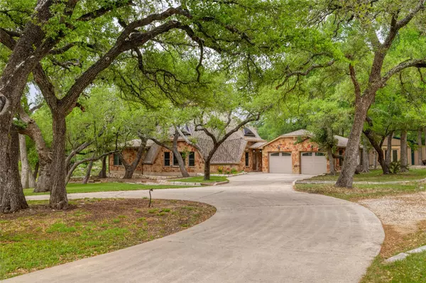 16 Tall Oaks TRL, Austin, TX 78737