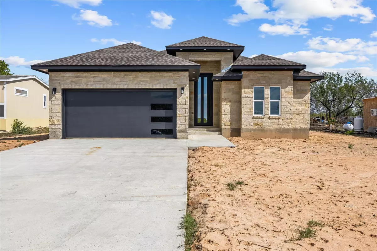 Dale, TX 78616,232 Amaranta LN