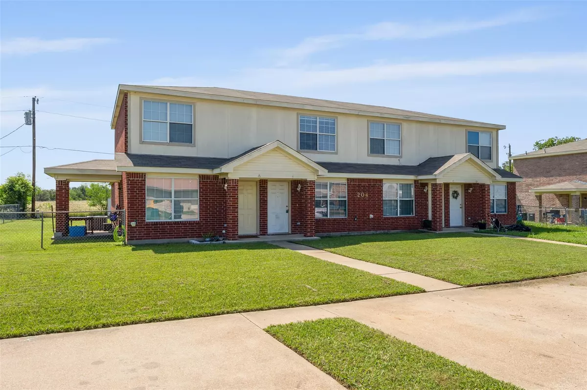 Gatesville, TX 76528,204 Meadowview LN